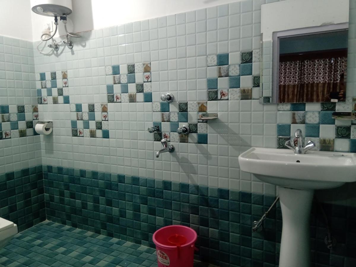 פלינג Mandavya Homestay מראה חיצוני תמונה