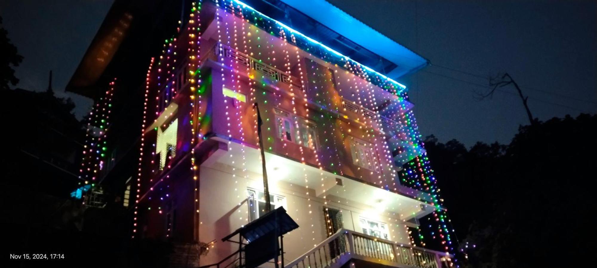 פלינג Mandavya Homestay מראה חיצוני תמונה